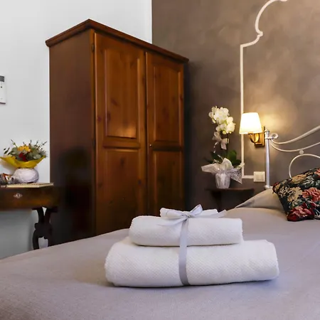 Residenza Cecchi B&B-3